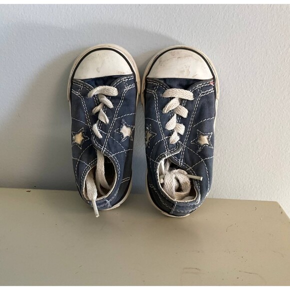 Converse Chuck Taylor All Star Classic Low Sneaker Infant Toddler Blue Size 6 - Picture 1 of 7
